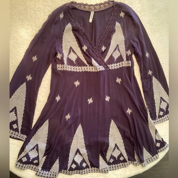 Monoreno Tops - Boho Blue Tunic/Mini with Embroidery